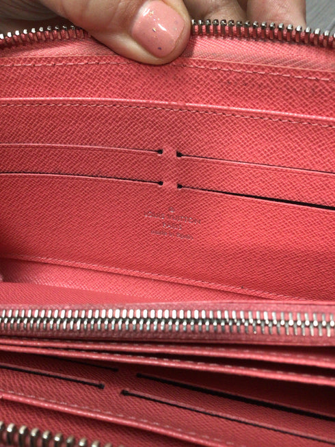 Louis Vuitton Epi Leather Zip Wallet Rose Indien